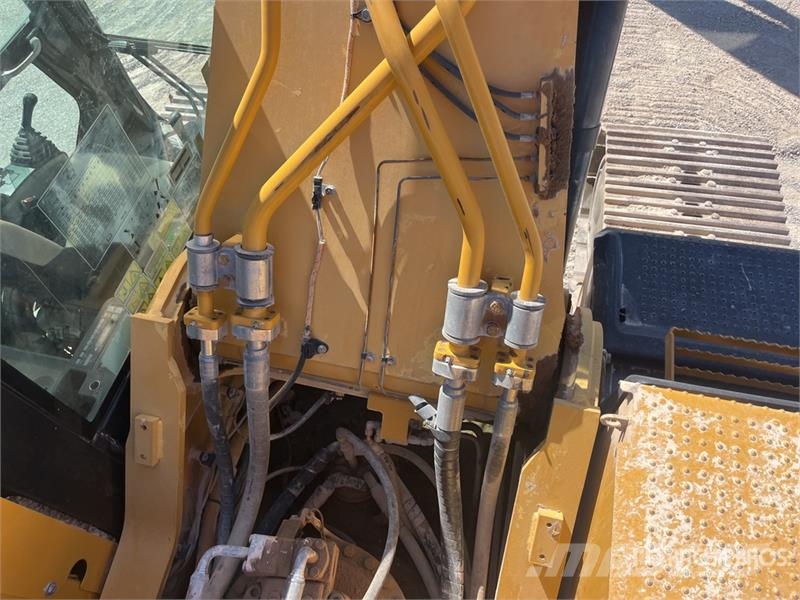 CAT 336 EL Tracked Excavator Bagri goseničarji