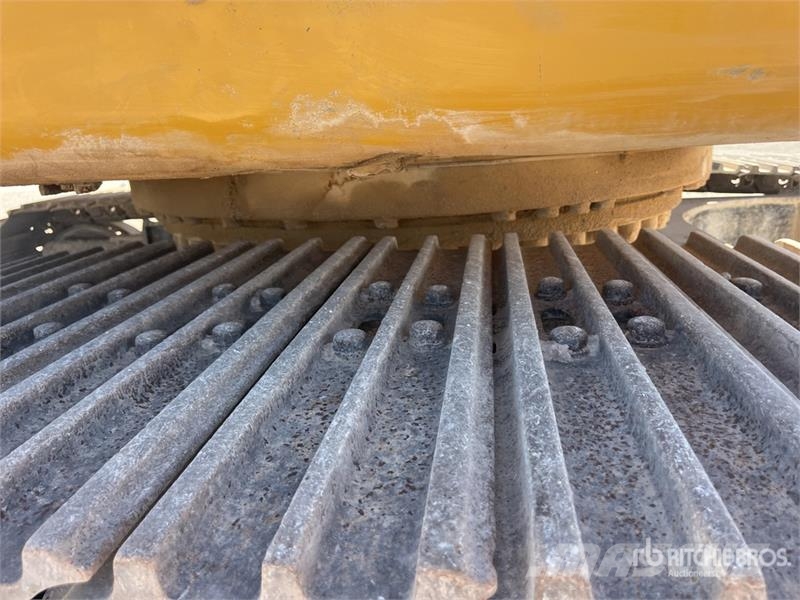 CAT 336 EL Tracked Excavator Bagri goseničarji