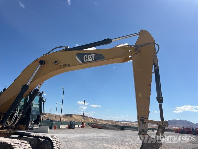 CAT 336 EL Tracked Excavator Bagri goseničarji