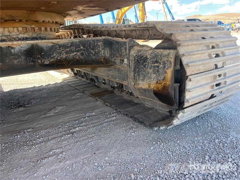 CAT 336 EL Tracked Excavator Bagri goseničarji