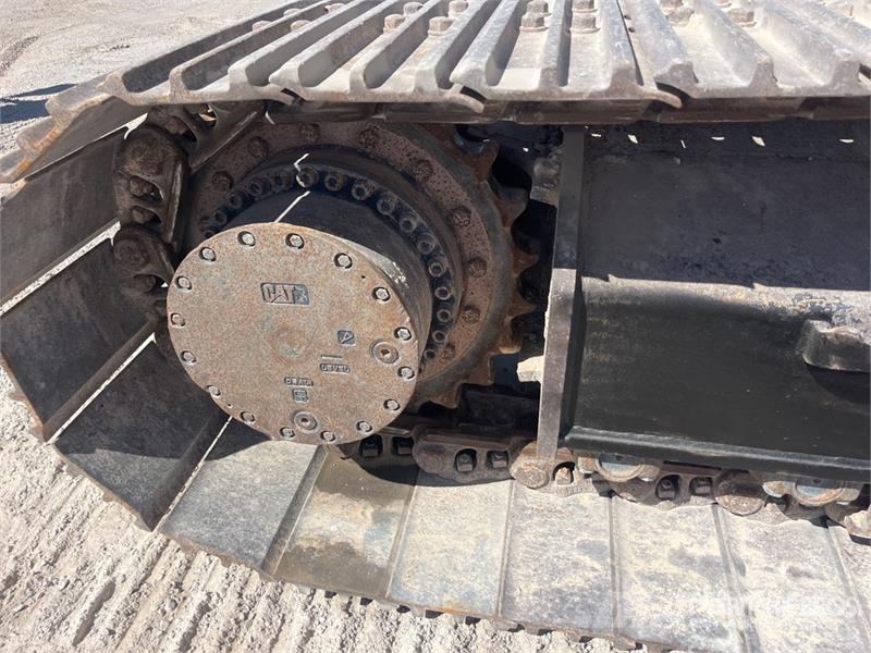 CAT 336 EL Tracked Excavator Bagri goseničarji