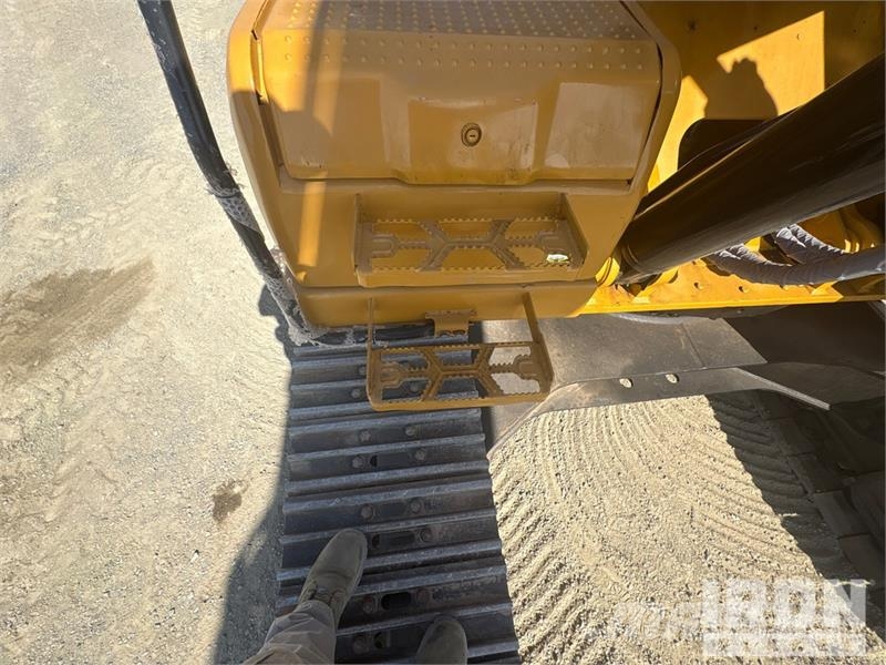 CAT 336 Tracked Excavator Raupenbagger
