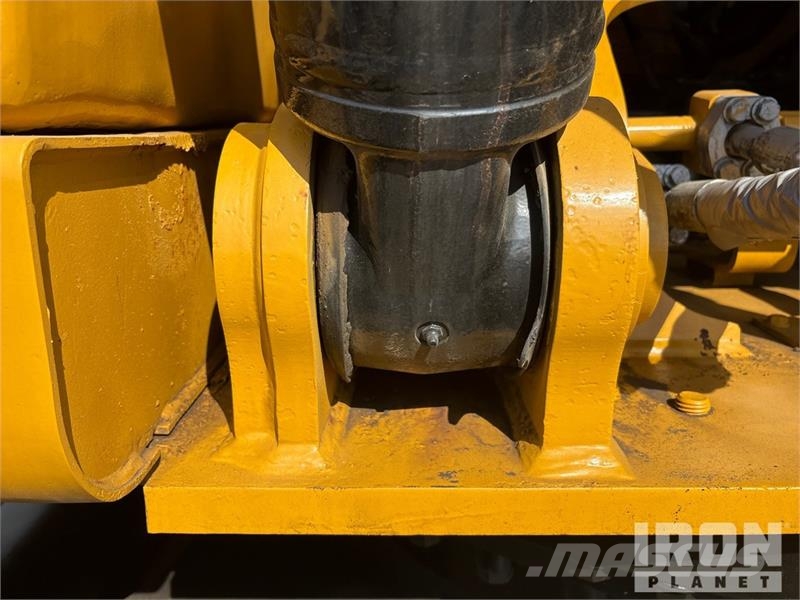 CAT 336 Tracked Excavator Raupenbagger