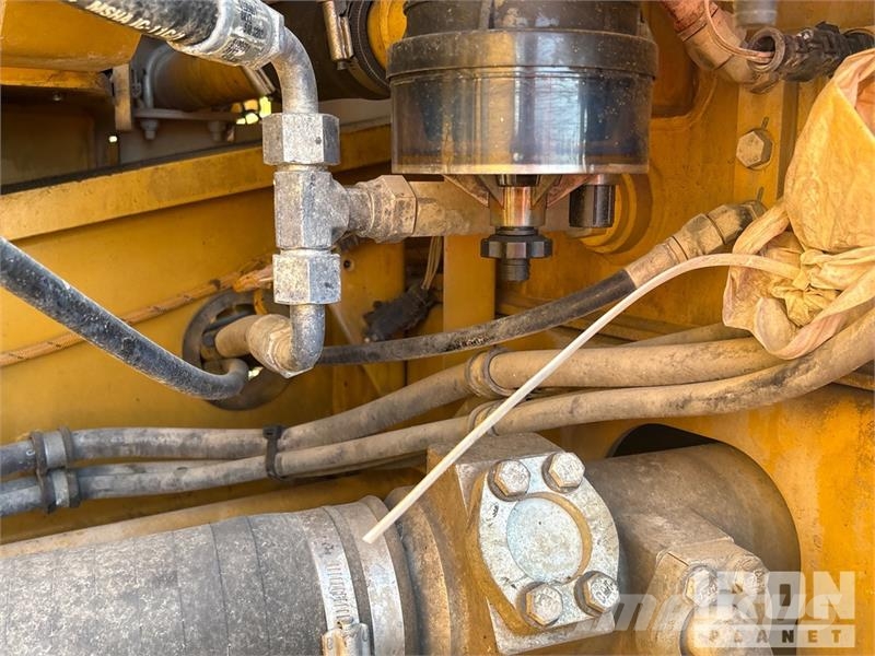 CAT 336 Tracked Excavator Raupenbagger