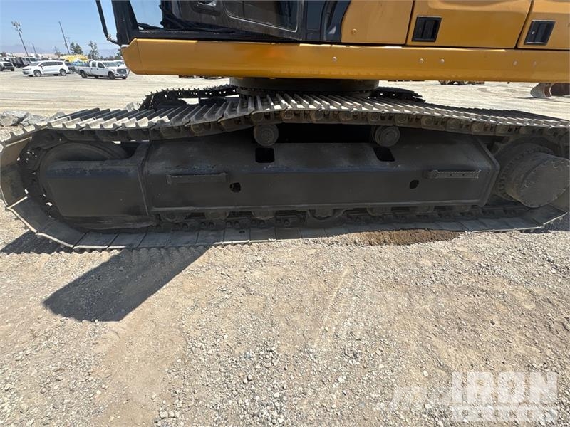 CAT 336 Tracked Excavator Raupenbagger