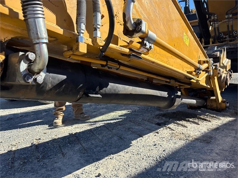 CAT 336E L Tracked Excavator Bagri goseničarji