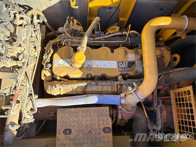 CAT 336E L Tracked Excavator Kāpurķēžu ekskavatori