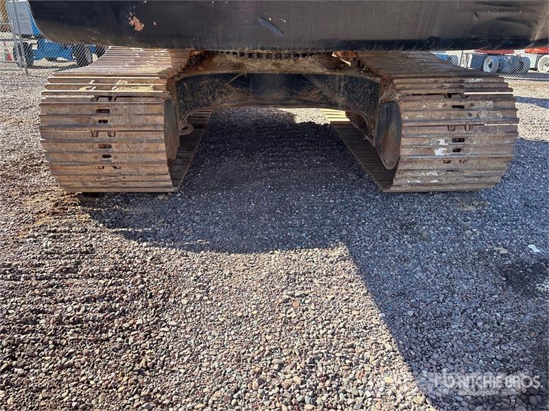 CAT 336E L Tracked Excavator Kāpurķēžu ekskavatori