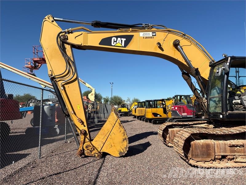 CAT 336E L Tracked Excavator Kāpurķēžu ekskavatori
