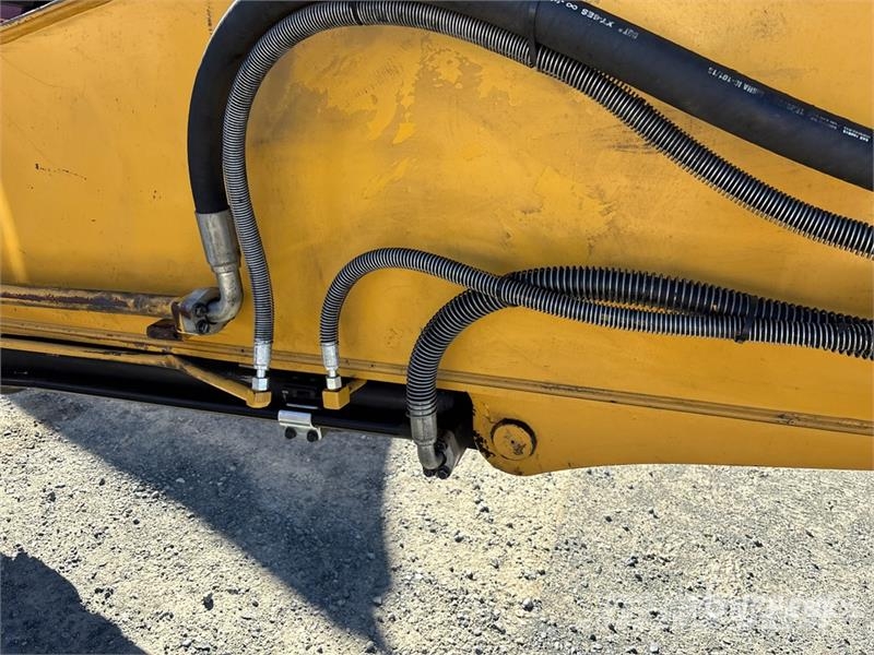 CAT 336E L Tracked Excavator Bagri goseničarji