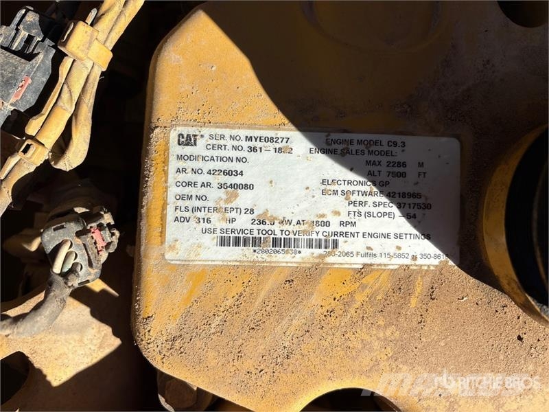 CAT 336E L Tracked Excavator Kāpurķēžu ekskavatori