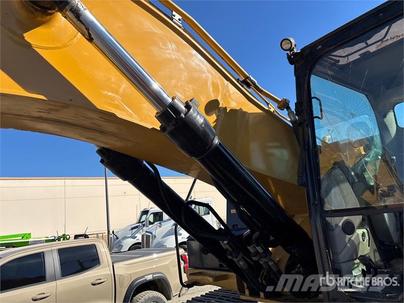 CAT 336E L Tracked Excavator Bagri goseničarji