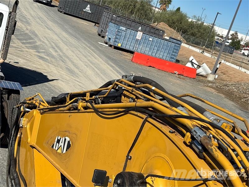 CAT 336E L Tracked Excavator Bagri goseničarji
