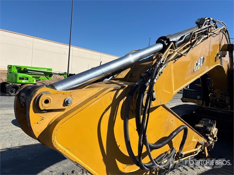CAT 336E L Tracked Excavator Bagri goseničarji