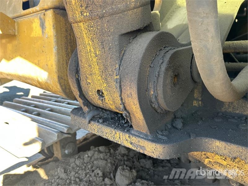 CAT 345B Series II Pásové rýpadlá
