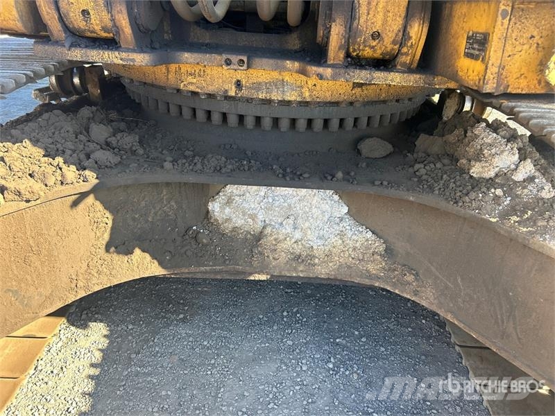 CAT 345B Series II Pásové rýpadlá