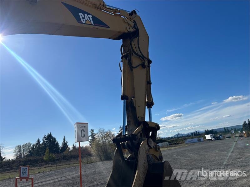 CAT 345B Series II Pásové rýpadlá