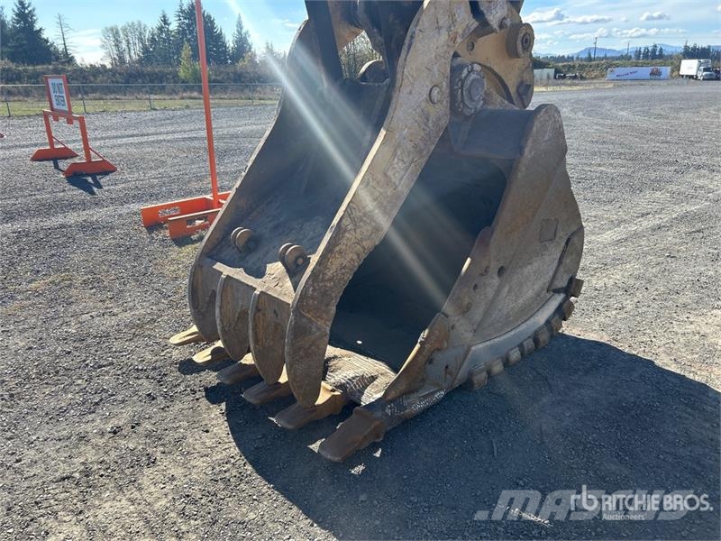 CAT 345B Series II Pásové rýpadlá