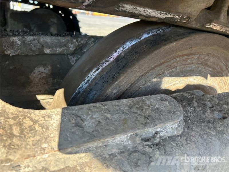 CAT 345B Series II Pásové rýpadlá