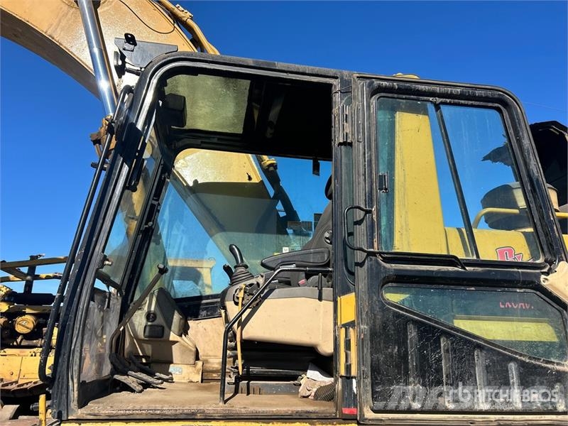 CAT 345B Series II Pásové rýpadlá