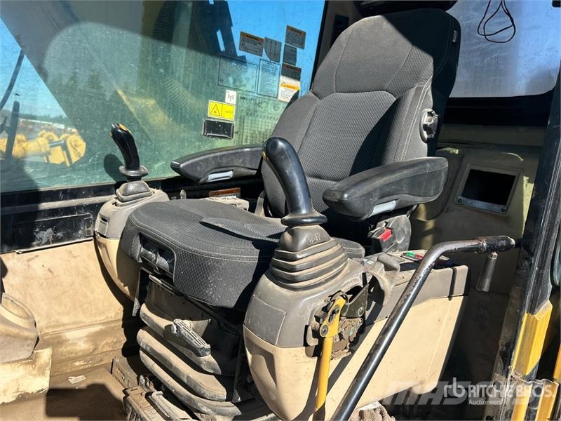 CAT 345B Series II Pásové rýpadlá