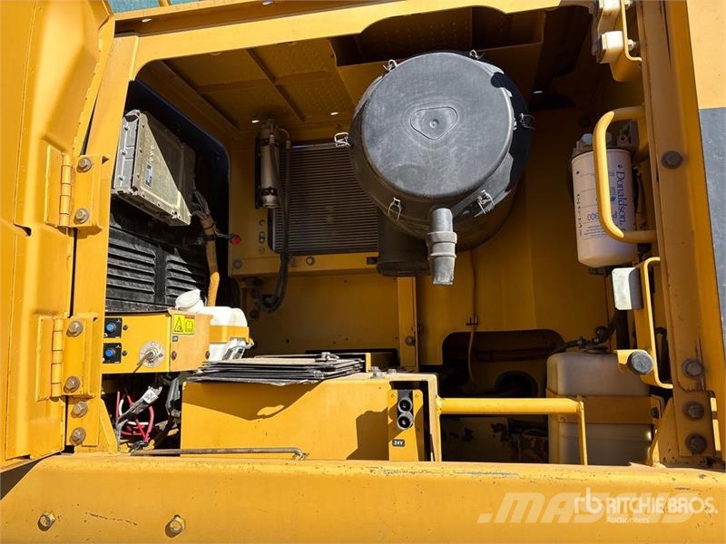 CAT 345C L Lánctalpas kotrók