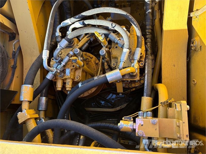 CAT 345C Tracked Excavator Gravemaskiner på larvebånd