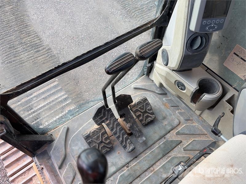 CAT 349E L Tracked Excavator Bagri goseničarji