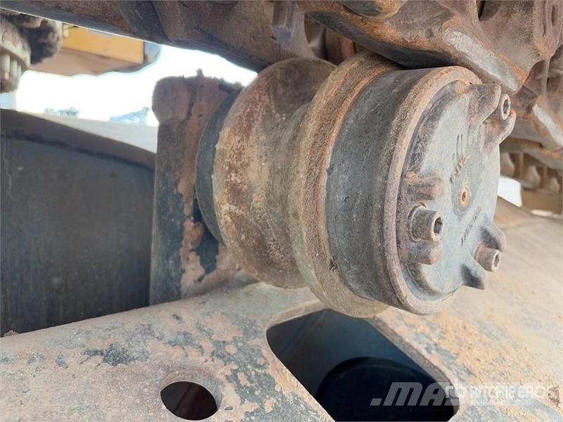 CAT 349E L Tracked Excavator Bagri goseničarji