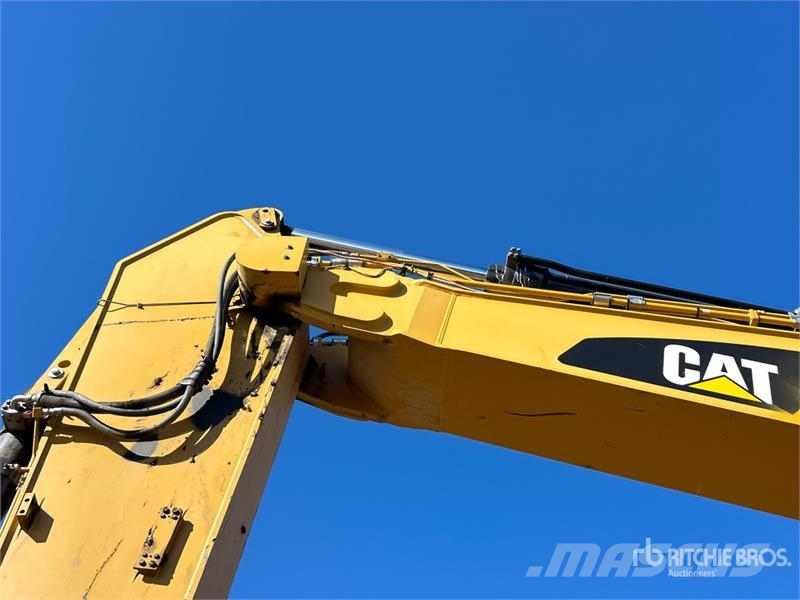 CAT 349F Tracked Excavator Kāpurķēžu ekskavatori