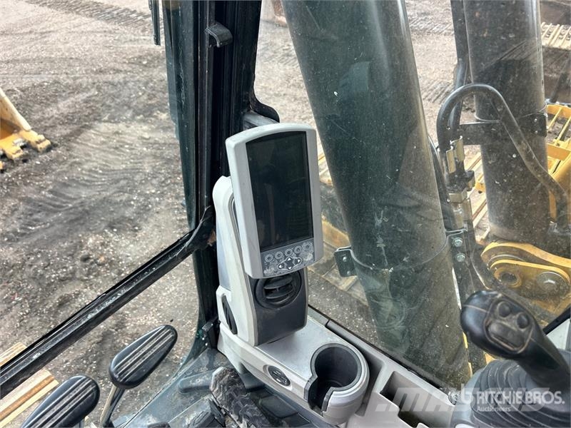 CAT 349F Tracked Excavator Kāpurķēžu ekskavatori