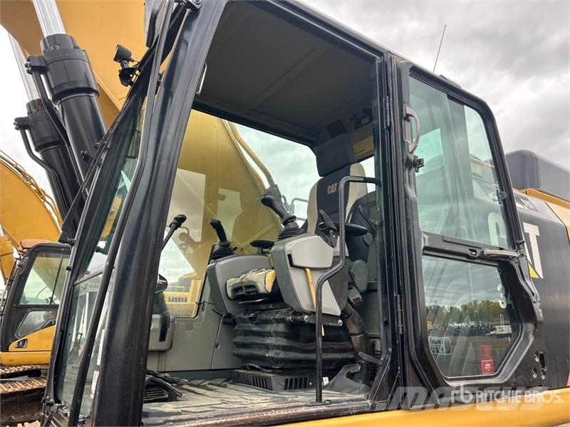 CAT 349F Tracked Excavator Kāpurķēžu ekskavatori