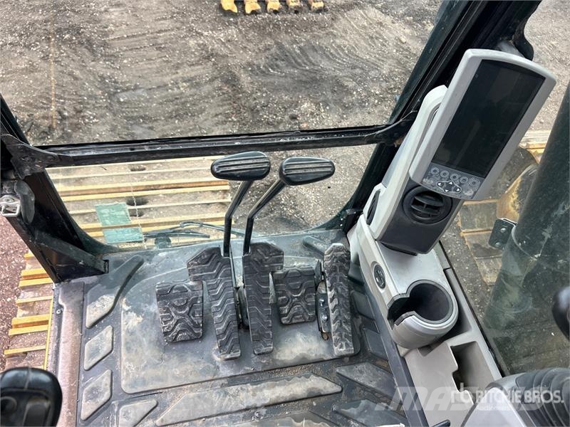 CAT 349F Tracked Excavator Kāpurķēžu ekskavatori