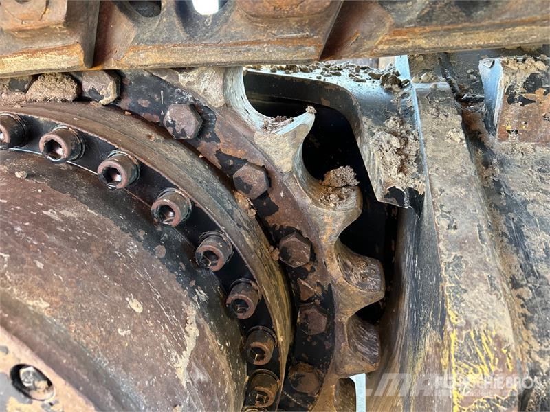 CAT 349F Tracked Excavator Kāpurķēžu ekskavatori