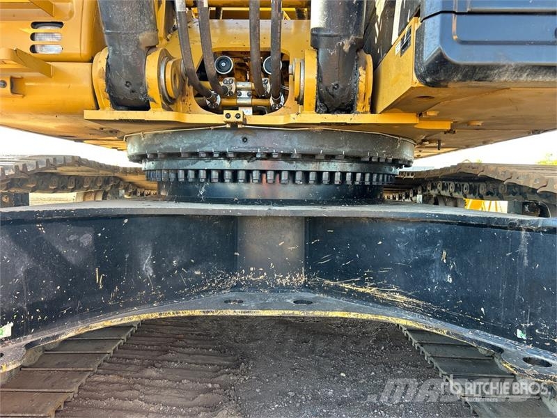 CAT 349F Tracked Excavator Kāpurķēžu ekskavatori
