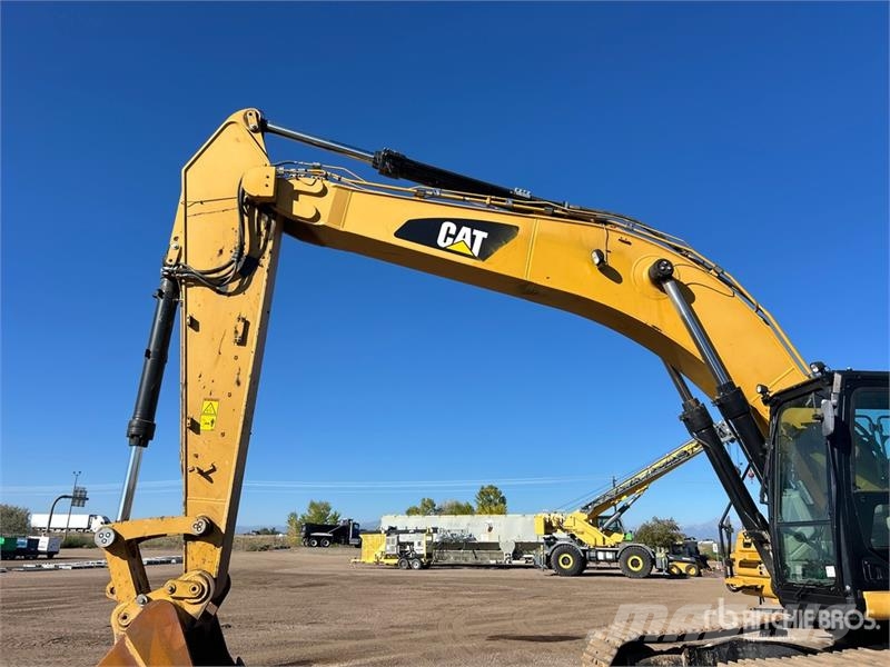 CAT 349F Tracked Excavator Kāpurķēžu ekskavatori
