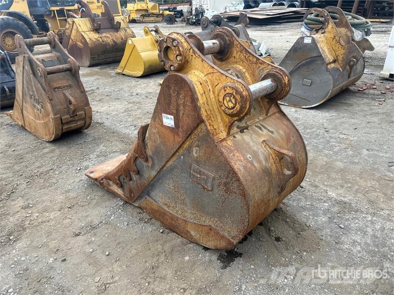 CAT 36 in Digging Excavator Bucket - Fits Cat 328D 挖斗