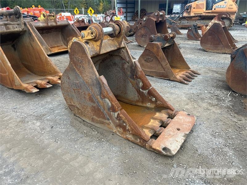 CAT 36 in Digging Excavator Bucket - Fits Cat 328D 挖斗