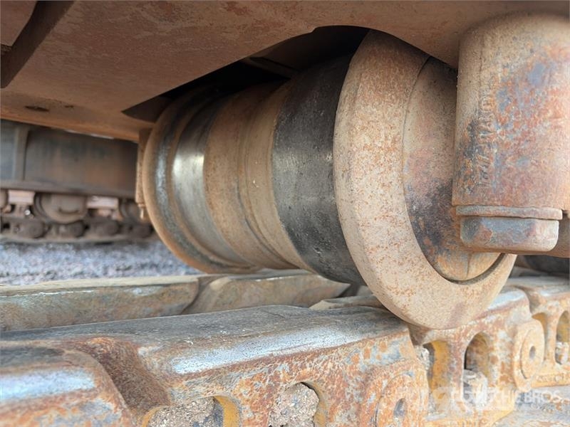 CAT 365B حفارات زحافة