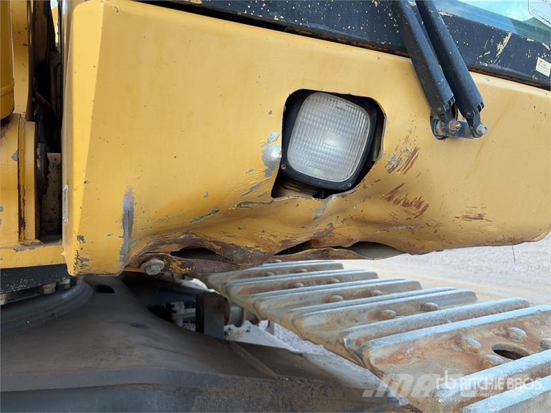 CAT 365B حفارات زحافة