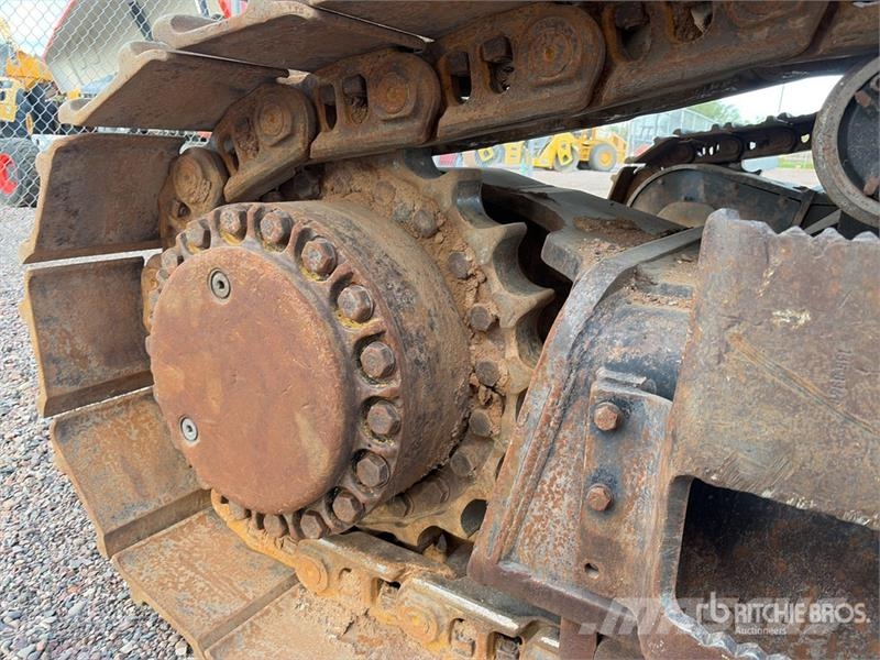 CAT 365B حفارات زحافة