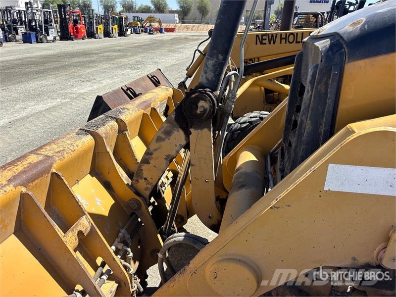 CAT 414E 4x4 Landscape Loader Kolesni nakladalci