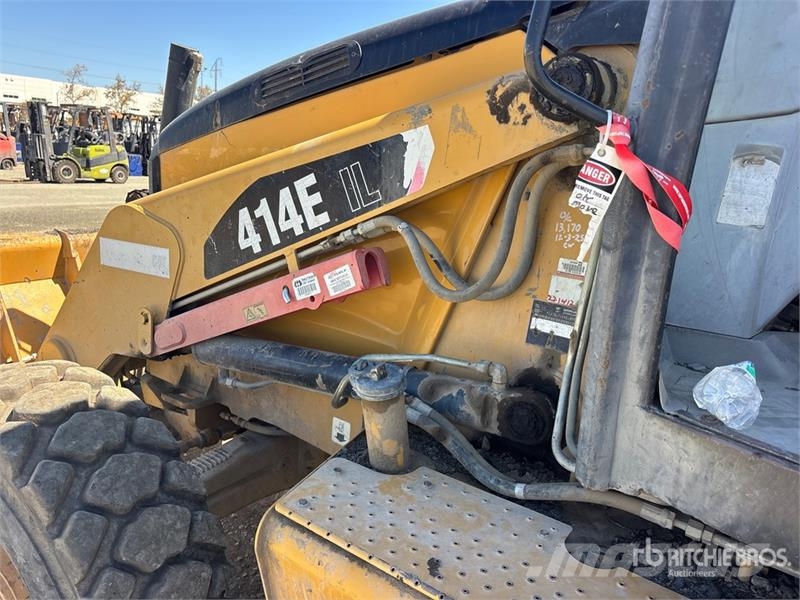 CAT 414E 4x4 Landscape Loader Kolesni nakladalci