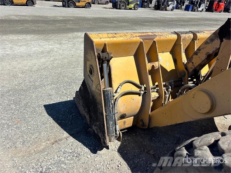 CAT 414E 4x4 Landscape Loader Kolesni nakladalci