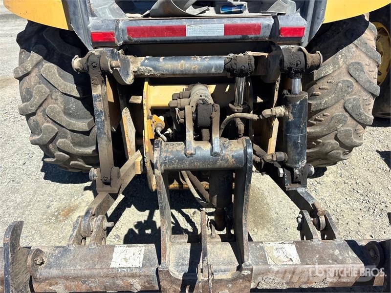 CAT 414E 4x4 Landscape Loader Kolesni nakladalci