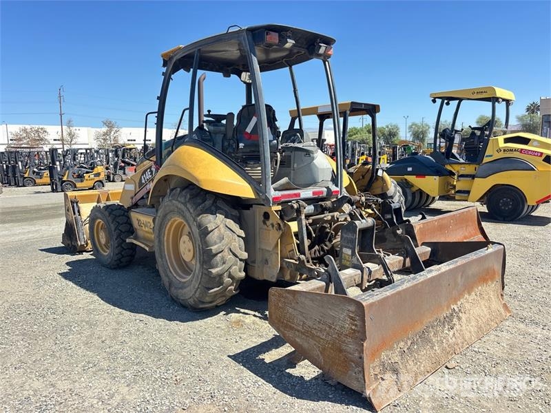 CAT 414E 4x4 Landscape Loader Kolesni nakladalci