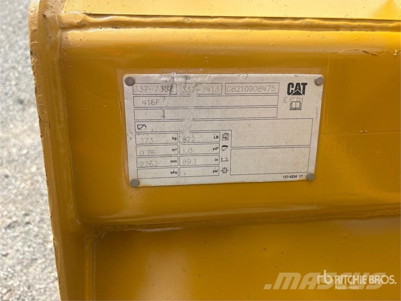 CAT 415 IL 4x4 Landscape Loader 휠로우더