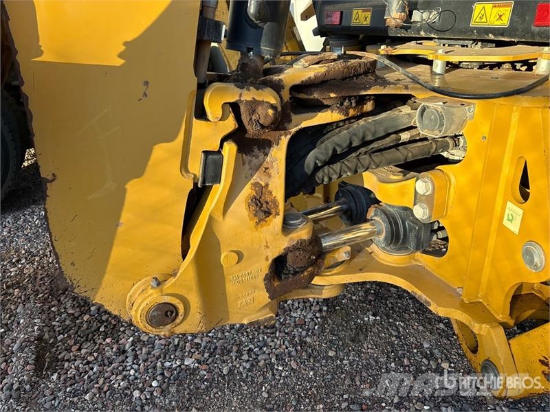 CAT 415F2 4x4 Backhoe Loader (Inoperable) Backhoe