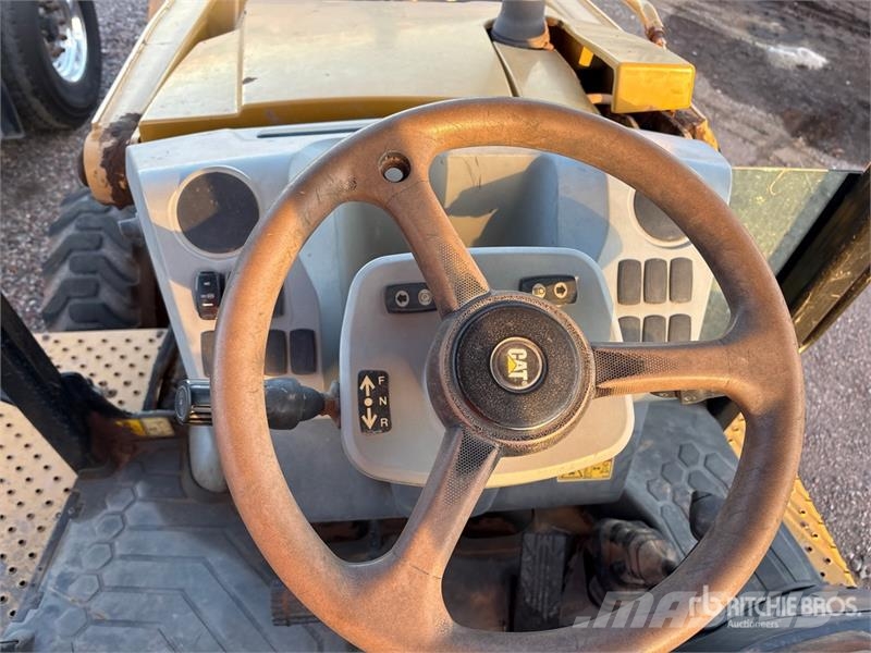 CAT 415F2 4x4 Backhoe Loader (Inoperable) Backhoe