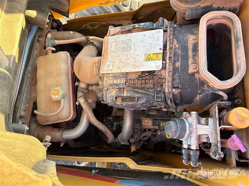 CAT 415F2 4x4 Backhoe Loader (Inoperable) Backhoe